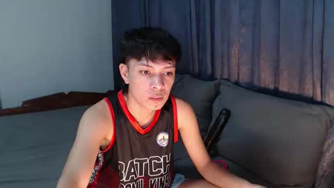 Snapshot of urpinoyasianx chatting on 10-01-25, 05:30 Mel online show from 10-01-25, 05:30