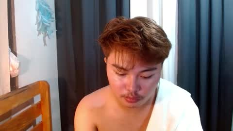 urpinoyjohnx online show from 10-06-25, 02:47