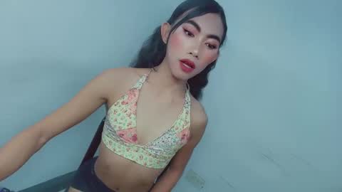 Snapshot of urpretty_mistake chatting on 02-04-26, 11:05 urpretty_mistake online show from 02-04-26, 11:05