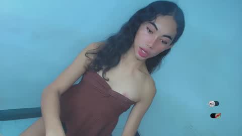 Snapshot of urpretty_mistake chatting on 02-10-26, 04:33 urpretty_mistake online show from 02-10-26, 04:33