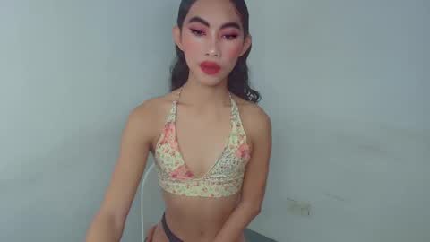 Snapshot of urpretty_mistake chatting on 02-20-26, 05:15 urpretty_mistake online show from 02-20-26, 05:15