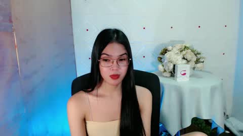 Snapshot of urpretty_nix chatting on 03-09-25, 07:15 Nix online show from 03-09-25, 07:15