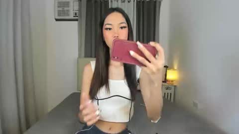 Snapshot of urslutgwen69 chatting on 12-22-24, 03:11 urslutgwen69 online show from 12-22-24, 03:11