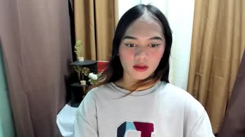 urslutty_mayie online show from 10-11-25, 10:14