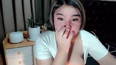          online show from 02-09-25, 03:22