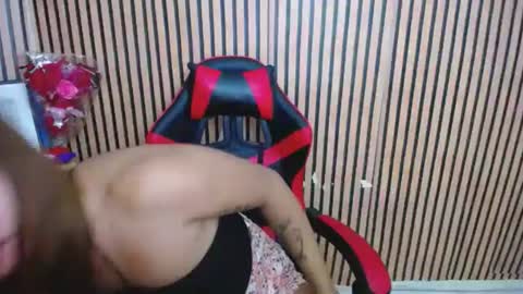 yanie online show from 02-24-25, 01:46