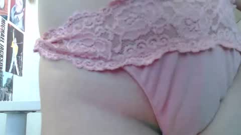 Ursweetclassygirl online show from 10-25-25, 08:47