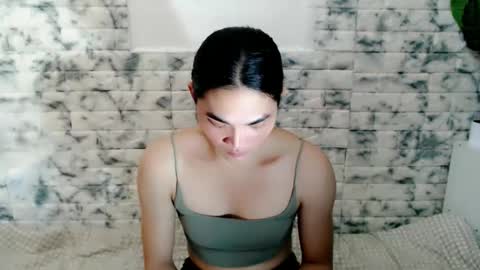 Sofia online show from 01-06-26, 05:33