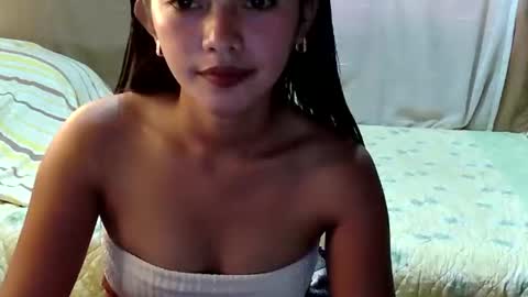 Snapshot of urtinypinay chatting on 09-25-25, 02:59 urtinypinay online show from 09-25-25, 02:59