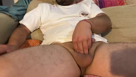 user1990jr online show from 12-30-24, 03:47