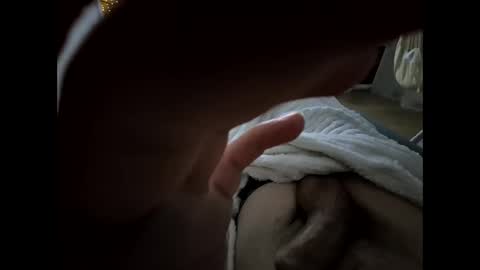 userlive online show from 01-01-25, 01:15