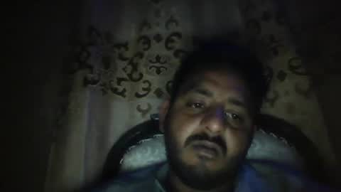 Snapshot of usman184 chatting on 03-09-25, 05:39 Mian184 online show from 03-09-25, 05:39