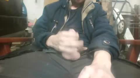 usr0369 online show from 10-24-25, 02:57