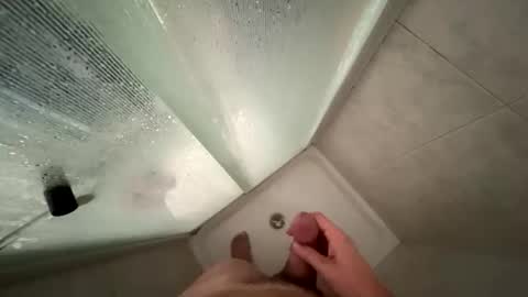 utentegle online show from 11-06-25, 01:34