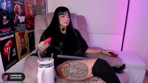 Val help me get 100 thumbs up 3 online show from 12-02-25, 04:18