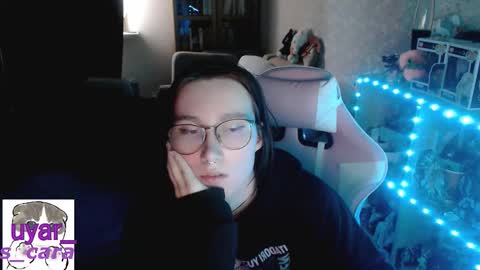 Cara online show from 09-29-25, 02:55