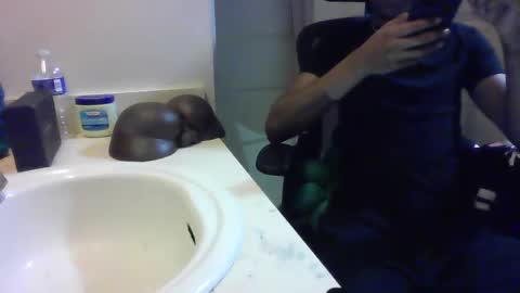 uzithebbc online show from 12-16-24, 02:47