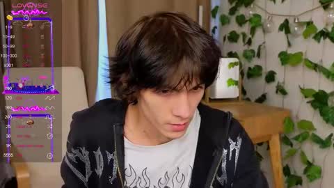 Valora online show from 09-24-25, 12:19
