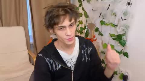 Valora online show from 11-01-25, 12:29