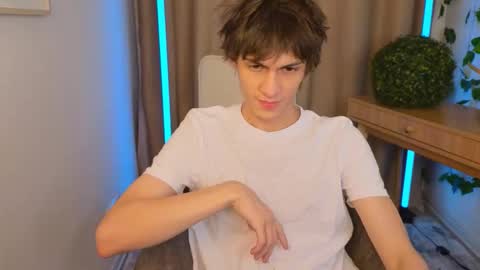 Valora online show from 11-20-25, 12:38