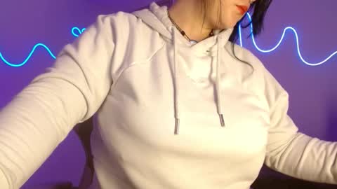 VALENTINA online show from 01-11-26, 01:21