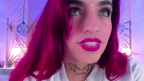 Snapshot of vaaleriee_miller_ chatting on 12-30-24, 06:27 valeriee miller online show from 12-30-24, 06:27