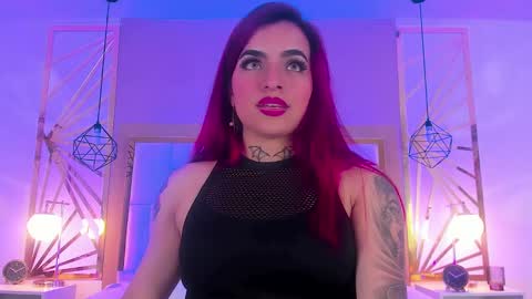 Snapshot of vaaleriee_miller_ chatting on 01-03-25, 06:14 valeriee miller online show from 01-03-25, 06:14