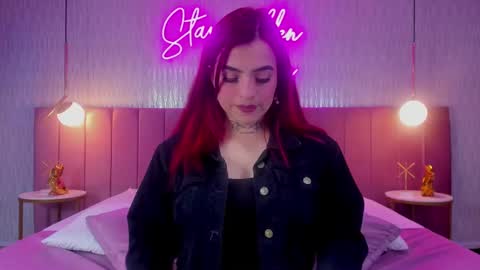 Snapshot of vaaleriee_miller_ chatting on 01-07-25, 06:35 valeriee miller online show from 01-07-25, 06:35