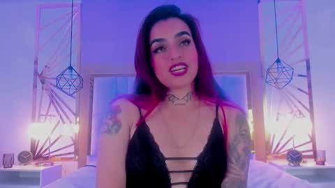 Snapshot of vaaleriee_miller_ chatting on 01-13-25, 07:10 valeriee miller online show from 01-13-25, 07:10