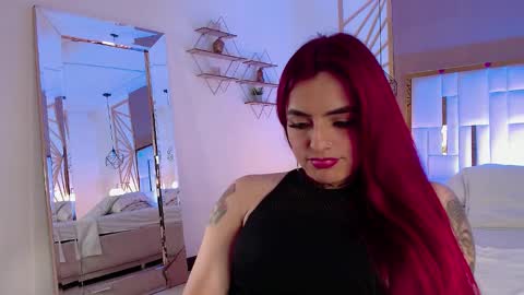 Snapshot of vaaleriee_miller_ chatting on 02-21-25, 04:59 valeriee miller online show from 02-21-25, 04:59