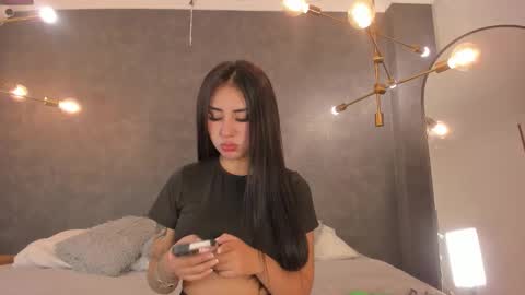 VAELINA ANGELS online show from 03-22-26, 05:00