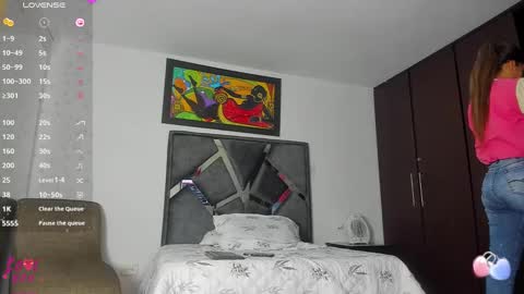 Vahiolet smith online show from 10-15-25, 03:28