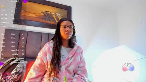 Vahiolet smith online show from 02-24-26, 03:37