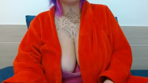 Vah Oliver online show from 10-15-25, 03:01