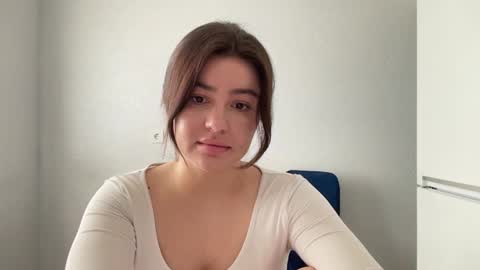 Snapshot of vaiee chatting on 09-12-25, 05:07 Valery online show from 09-12-25, 05:07