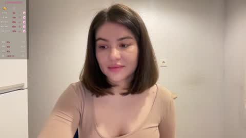 Snapshot of vaiee chatting on 02-27-26, 10:21 Valery online show from 02-27-26, 10:21