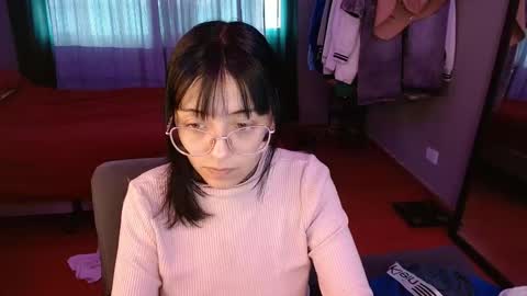 valentina online show from 11-24-25, 12:49