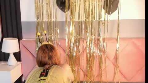 val_oconner online show from 10-04-25, 03:59