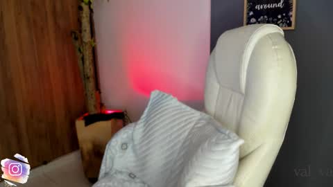 val_varago online show from 11-13-25, 12:20