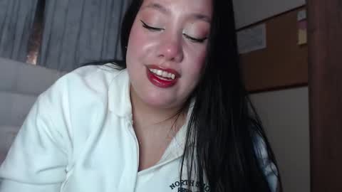 Valeria online show from 03-07-25, 12:04