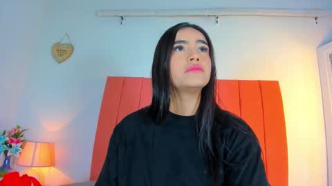 Snapshot of valen_rose0 chatting on 10-12-25, 12:04 VALENTINA 3 online show from 10-12-25, 12:04