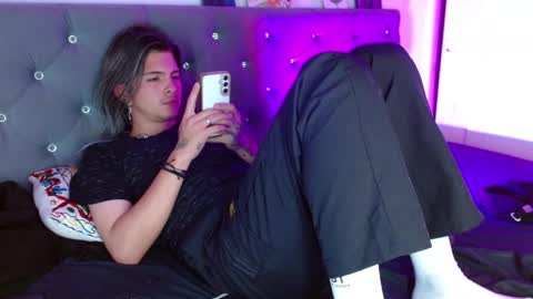 valentin online show from 02-21-26, 06:36