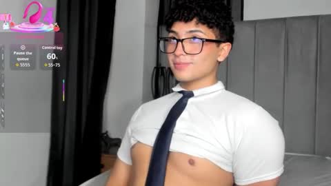 Valentin0 online show from 10-30-25, 12:45