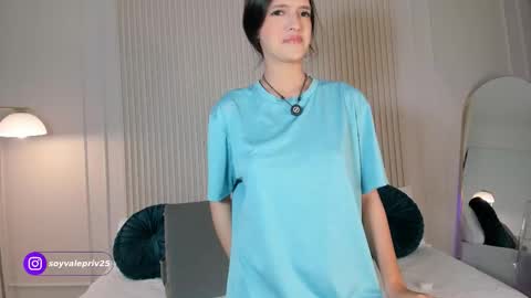 Valentina Torres online show from 01-06-26, 10:41