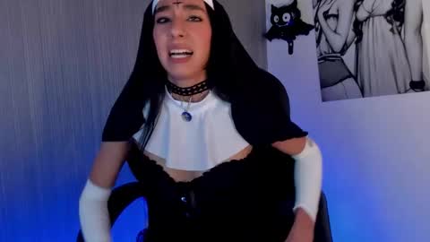 Snapshot of valentina__doll chatting on 10-31-25, 11:28 Valentina Dolls online show from 10-31-25, 11:28