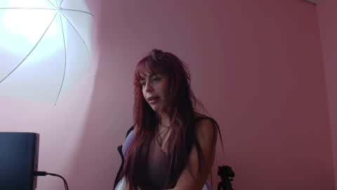 Snapshot of valentina_camposs chatting on 09-23-25, 06:22 valen online show from 09-23-25, 06:22