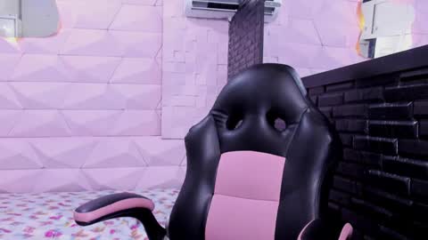 Valentina online show from 02-23-25, 02:18