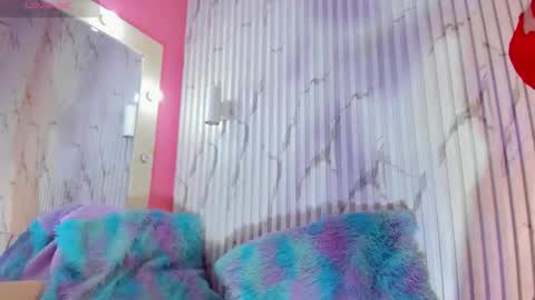 Valentina online show from 11-30-25, 12:20