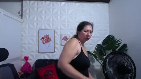 Valentina  online show from 01-29-25, 09:39