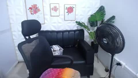 Valentina  online show from 02-10-25, 10:30